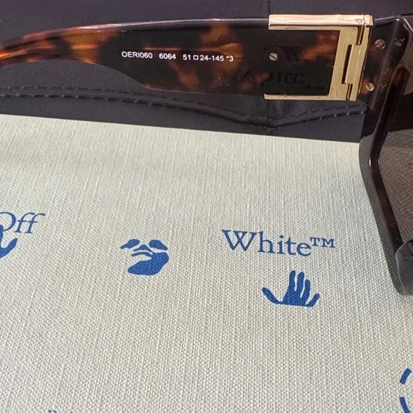 Off-White Brown Tortoise Sunglasses - Picture 5 of 5